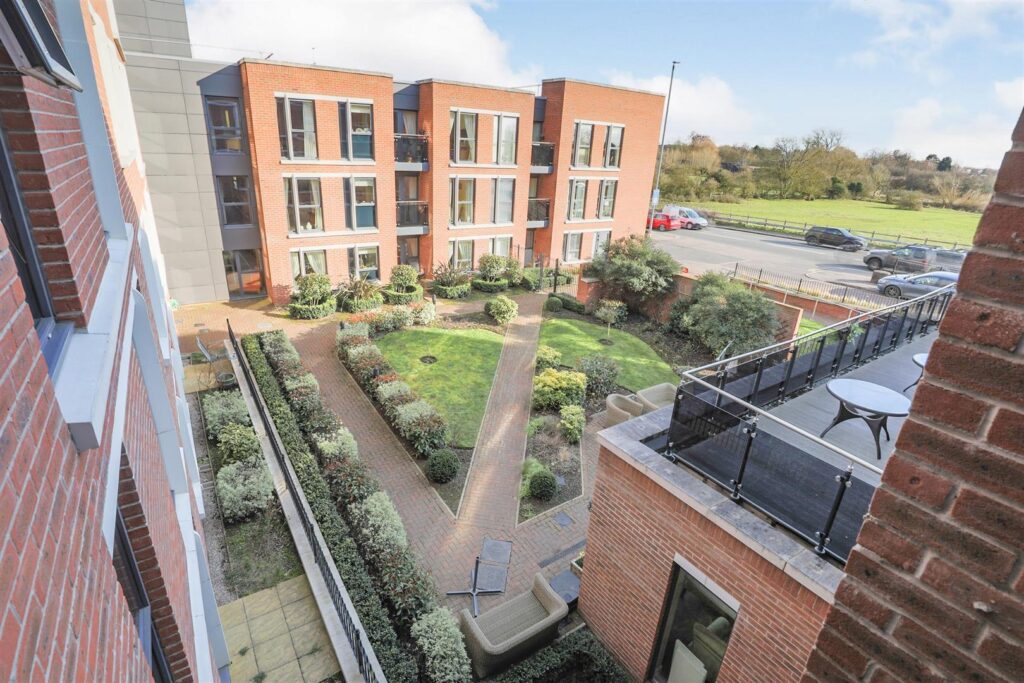 Glenhills Court, Little Glen Road, Glen Parva, Leicester