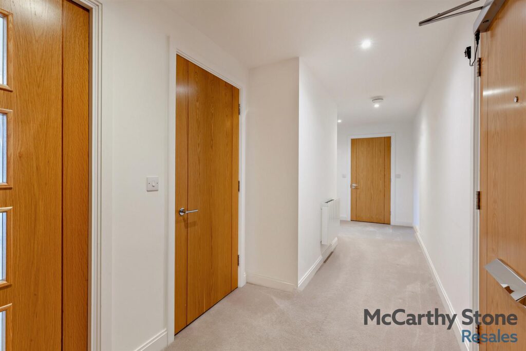 Miami House, Princes Road, Chelmsford, Essex, CM2 9GE