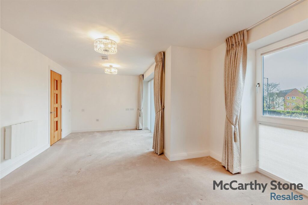 Miami House, Princes Road, Chelmsford, Essex, CM2 9GE