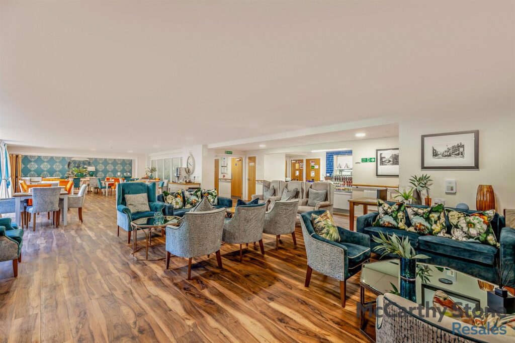 Miami House, Princes Road, Chelmsford, Essex, CM2 9GE