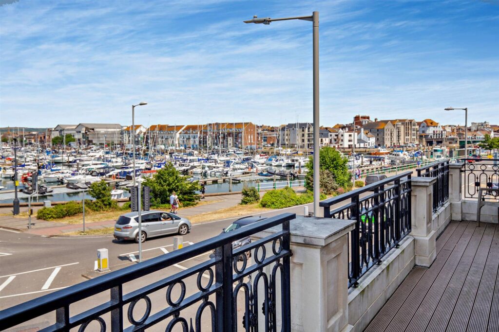 Harbour Lights, North Quay, Weymouth