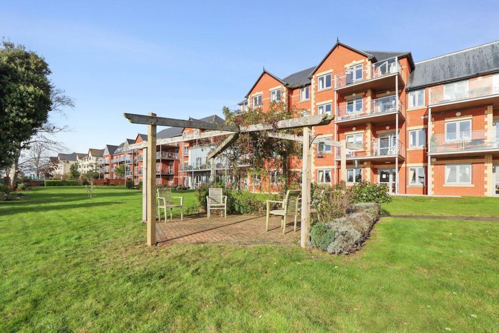 Roswell Court, Douglas Avenue, Exmouth