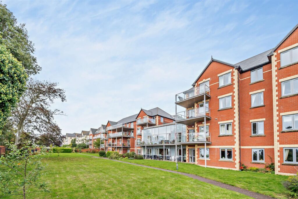 Roswell Court, Douglas Avenue, Exmouth