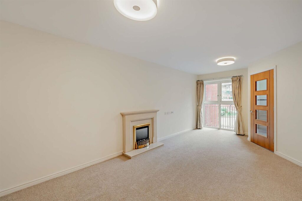 Roswell Court, Douglas Avenue, Exmouth
