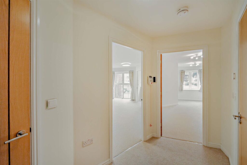 Roswell Court, Douglas Avenue, Exmouth