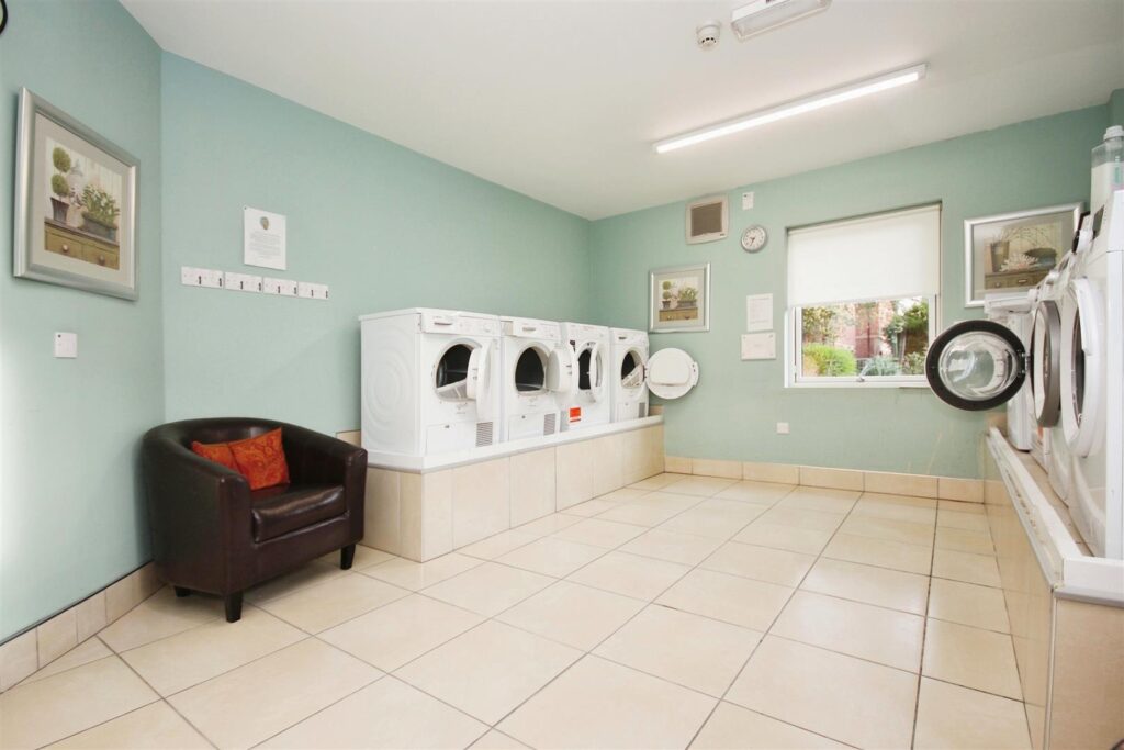 Wilton Court, Southbank Road, Kenilworth, CV8 1RX