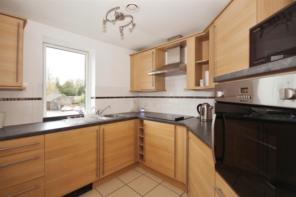 Wilton Court, Southbank Road, Kenilworth, CV8 1RX