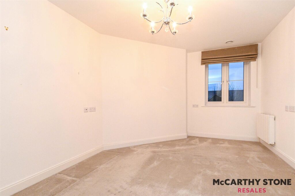38 Eastland Grange, 16 Valentine Road, Hunstanton, PE36 5FA