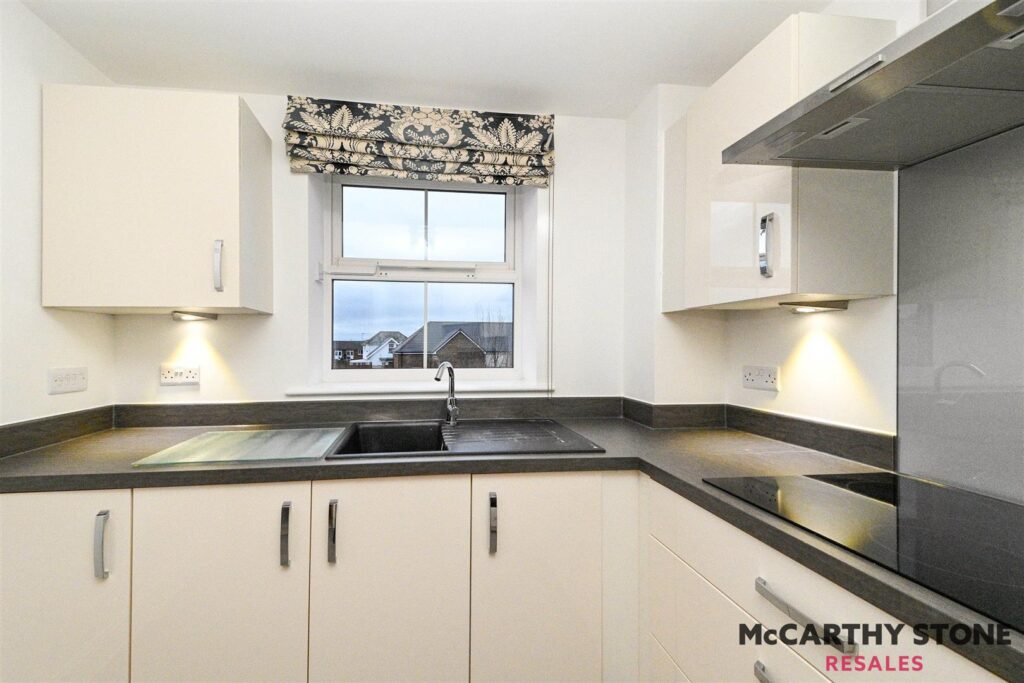 38 Eastland Grange, 16 Valentine Road, Hunstanton, PE36 5FA
