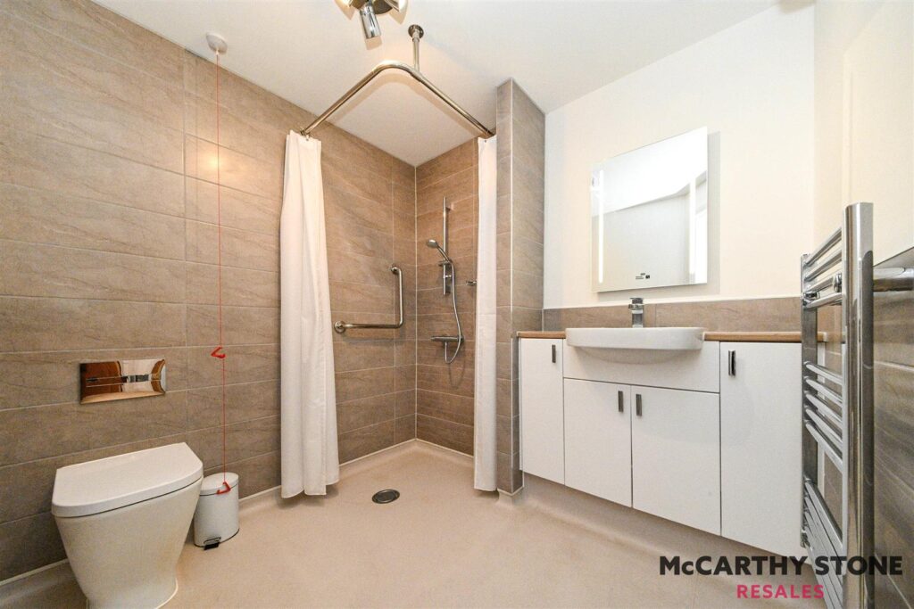 38 Eastland Grange, 16 Valentine Road, Hunstanton, PE36 5FA