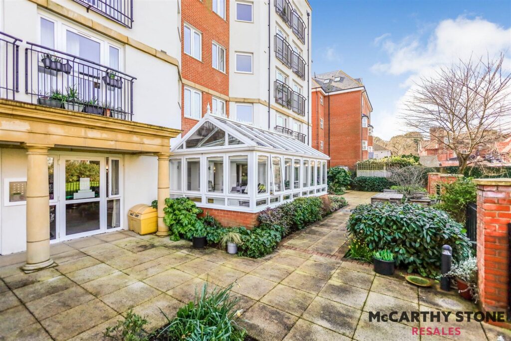Martello Court, Jevington Gardens, Eastbourne, East Sussex, BN21 4SD