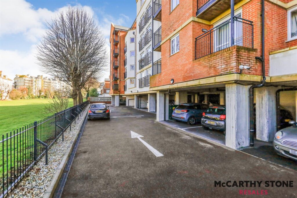 Martello Court, Jevington Gardens, Eastbourne, East Sussex, BN21 4SD