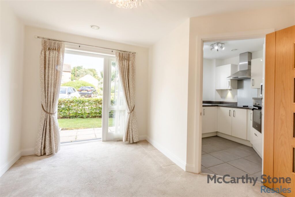 Roslyn Court, Lisle Lane, Ely, Cambridgeshire, CB7 4FA