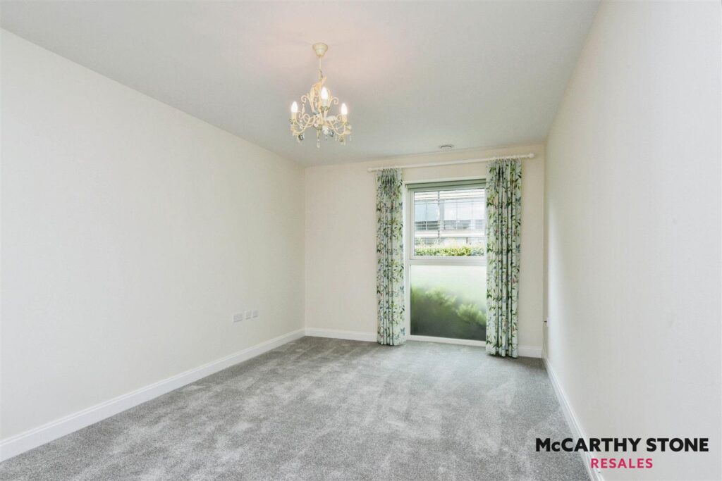 Bath Gate Place, Hammond Way, Cirencester