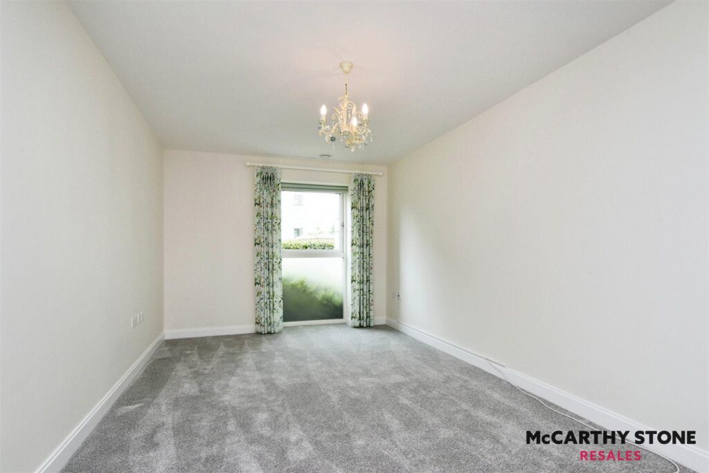 Bath Gate Place, Hammond Way, Cirencester