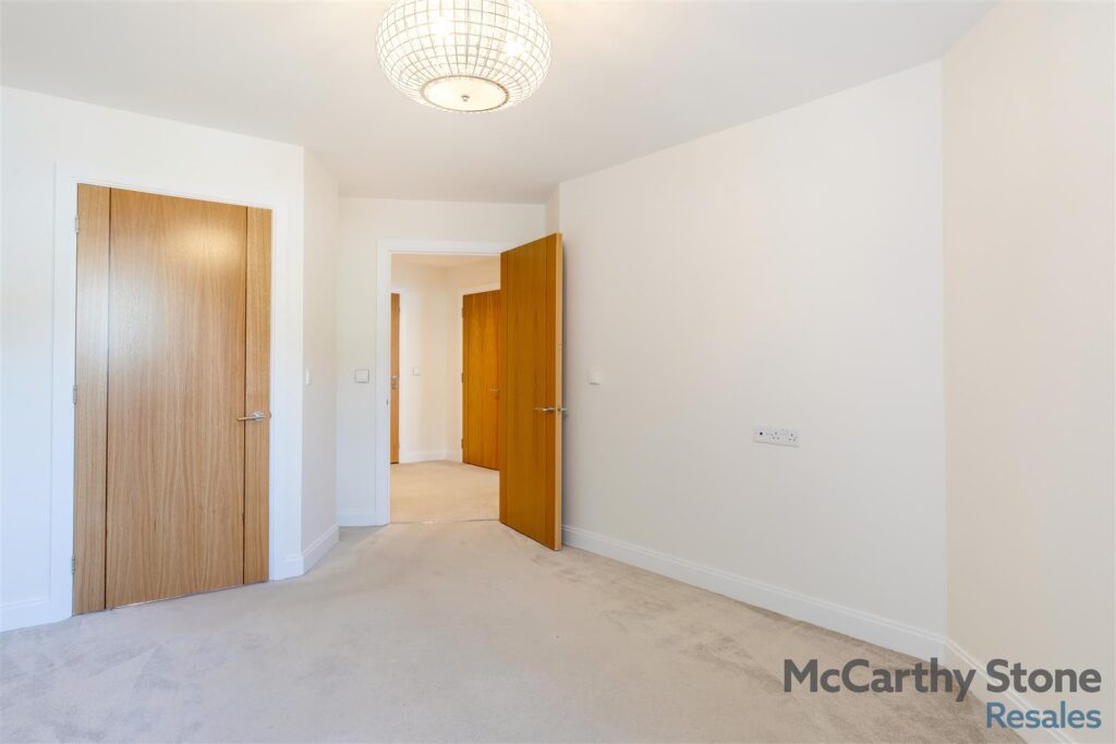 Roslyn Court, Lisle Lane, Ely, Cambridgeshire, CB7 4FA