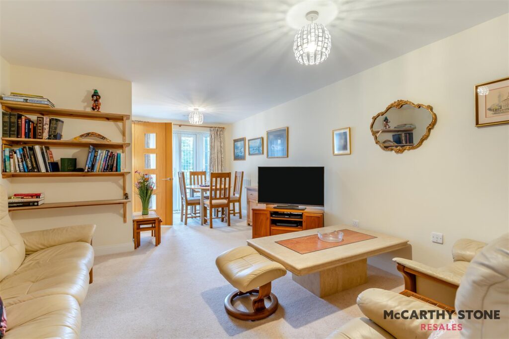 Fern Court, Gower Road, Sketty, Swansea, West Glamorgan, SA2 9BH