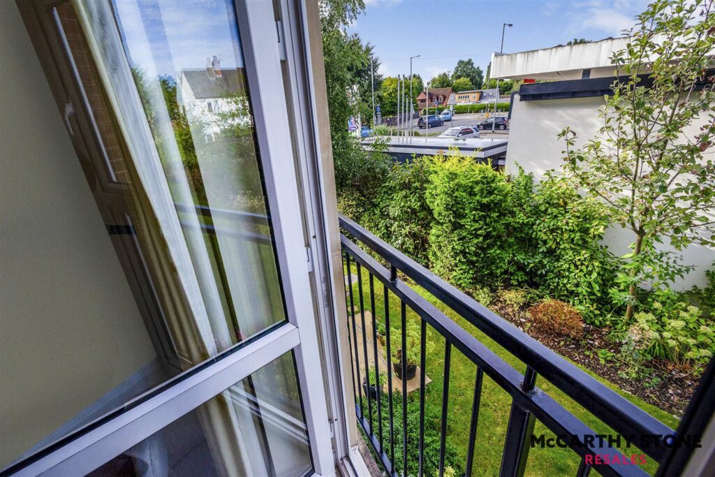 Brindley Gardens, Bilbrook, Wolverhampton, WV8 1FL