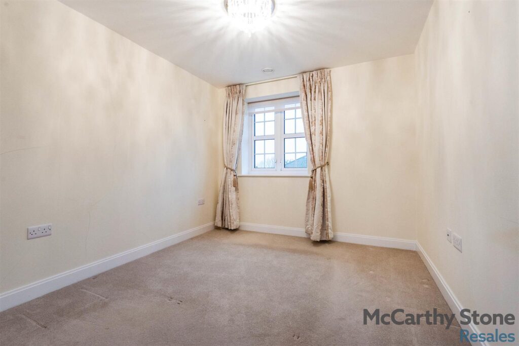 Parkland Place, Shortmead Street, Biggleswade, Bedfordshire, SG18 0RE