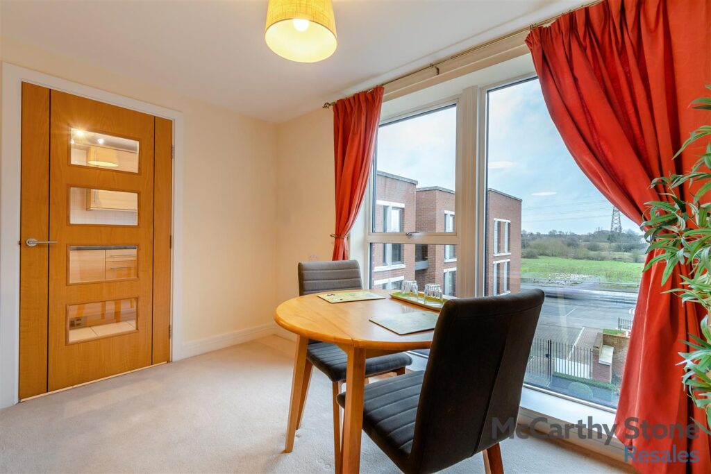 Glenhills Court, Little Glen Road, Glen Parva, Leicester