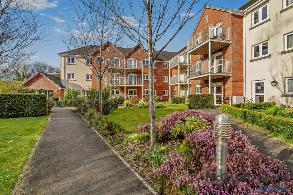 Squire Court, Raleigh Mead, South Molton Devon