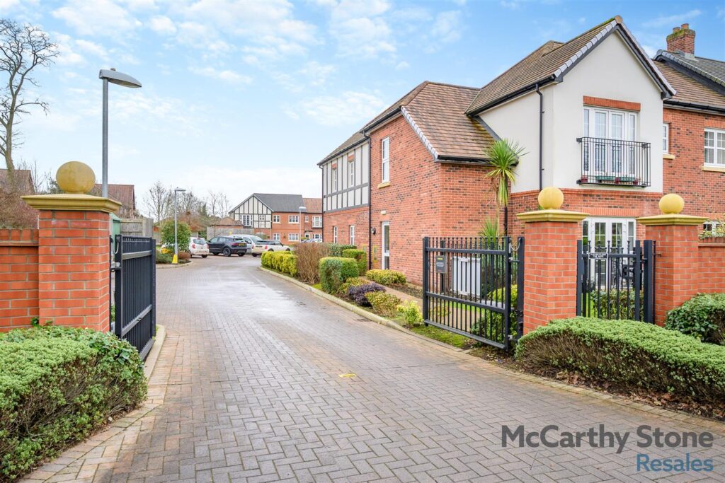 Ravenshaw Court, Four Ashes Road, Bentley Heath, Solihull