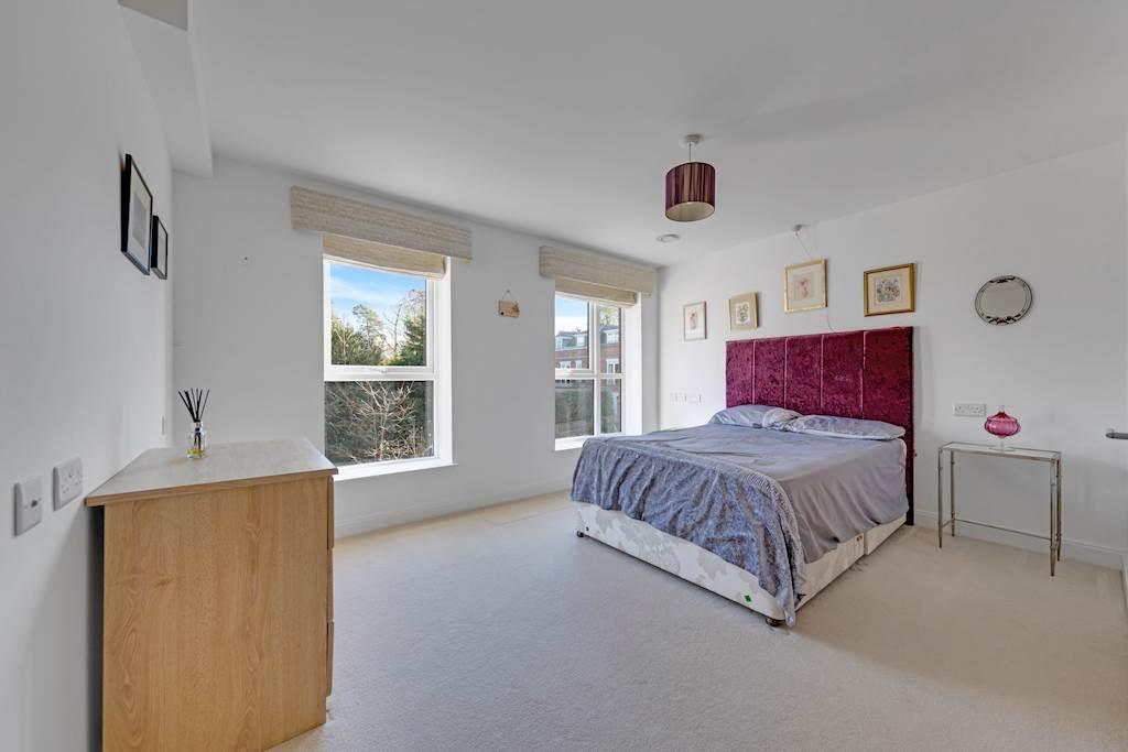 Birch Place, Dukes Ride, Crowthorne, RG45 6GT