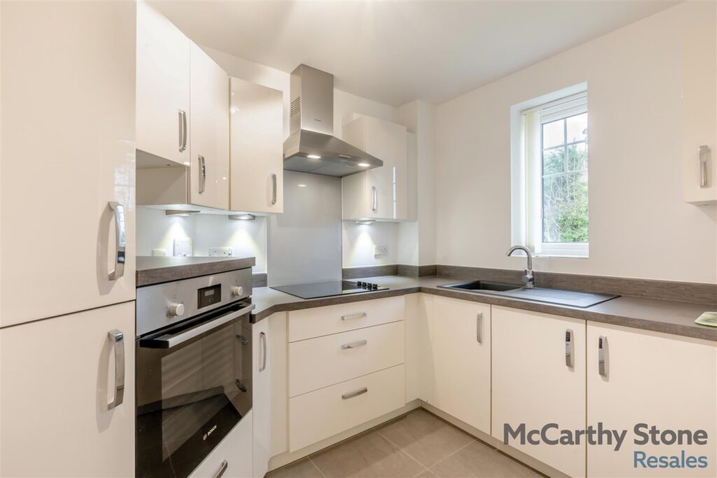 Louis Arthur Court, 27-31 New Road, North Walsham, Norfolk, NR28 9FJ
