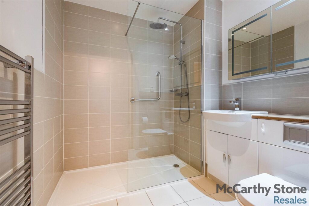 Parkland Place, Shortmead Street, Biggleswade, Bedfordshire, SG18 0RE