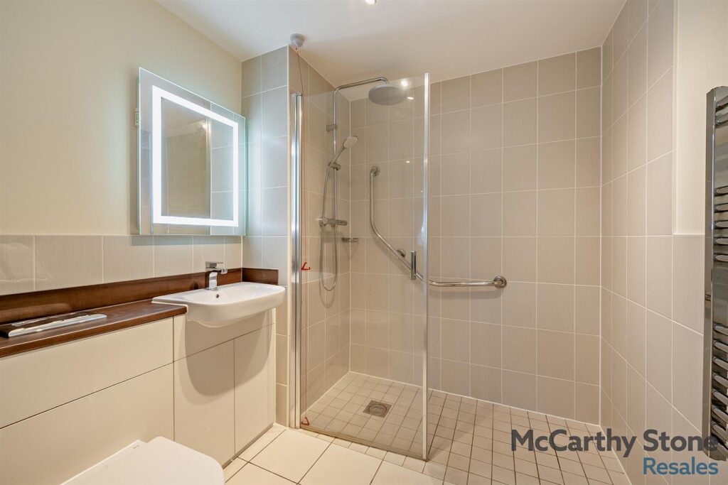 Squire Court, Raleigh Mead, South Molton Devon