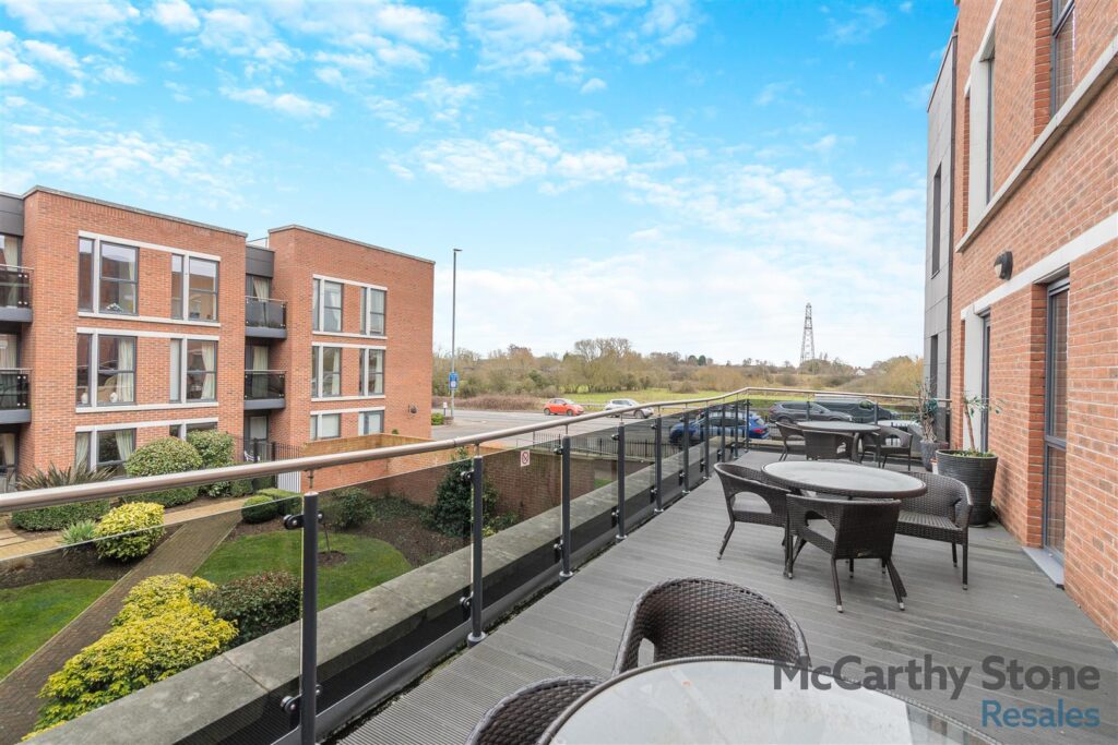 Glenhills Court, Little Glen Road, Glen Parva, Leicester