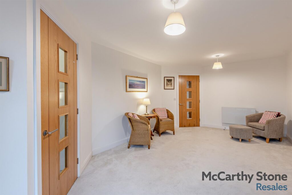 Oak Tree Court, Smallhythe Road, Tenterden