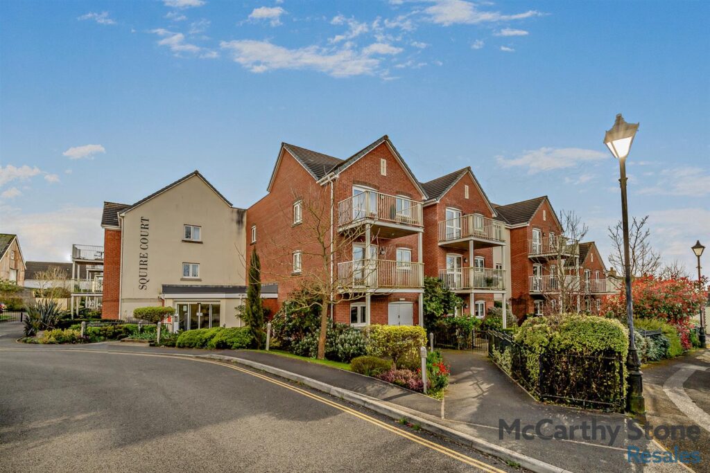 Squire Court, Raleigh Mead, South Molton Devon
