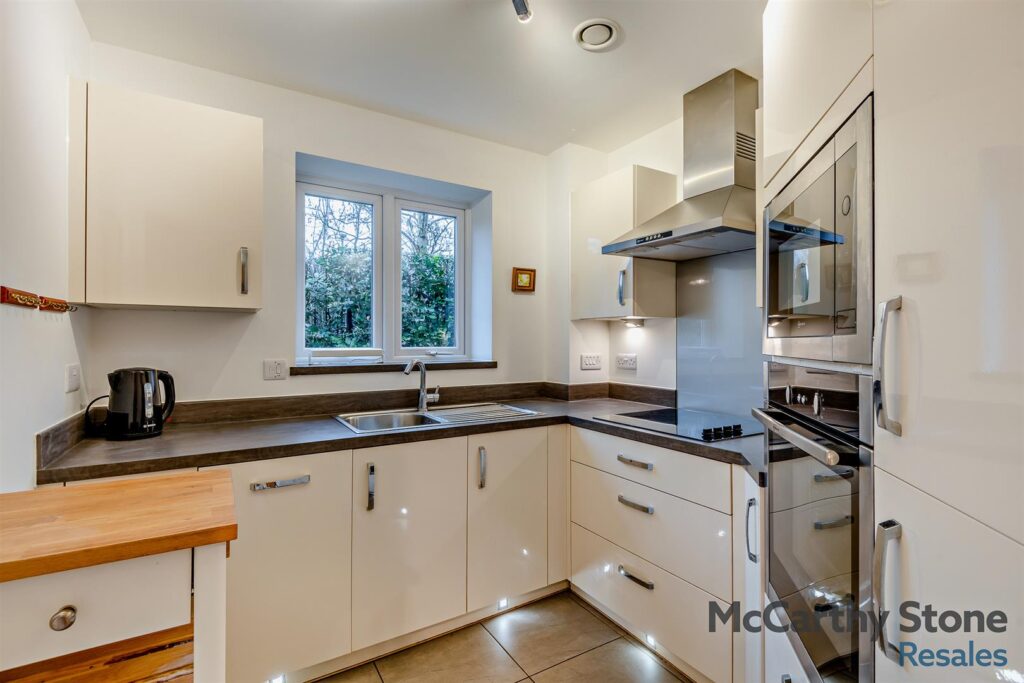 Oak Tree Court, Smallhythe Road, Tenterden