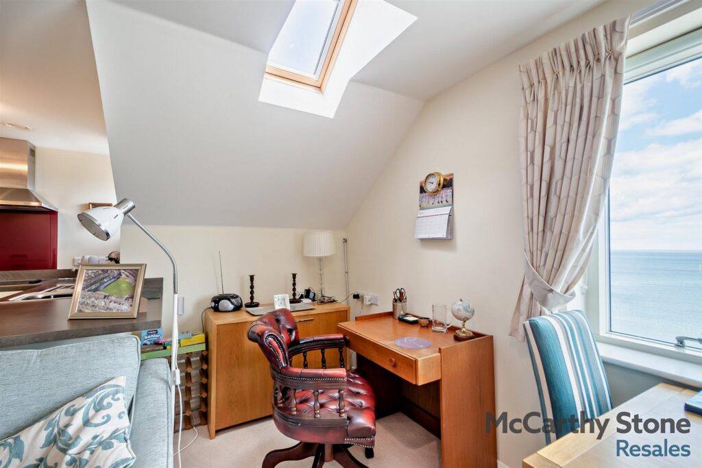 119 North Marine Road, Scarborough