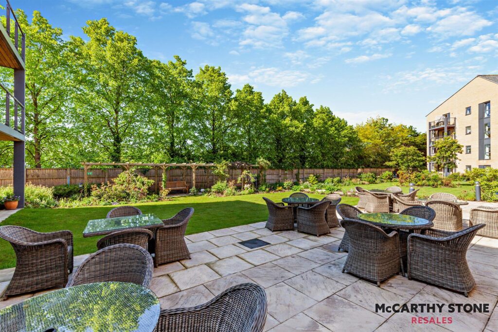 Miami House, Princes Road, Chelmsford, Essex, CM2 9GE