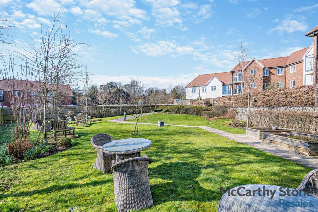 Oak Tree Court, Smallhythe Road, Tenterden