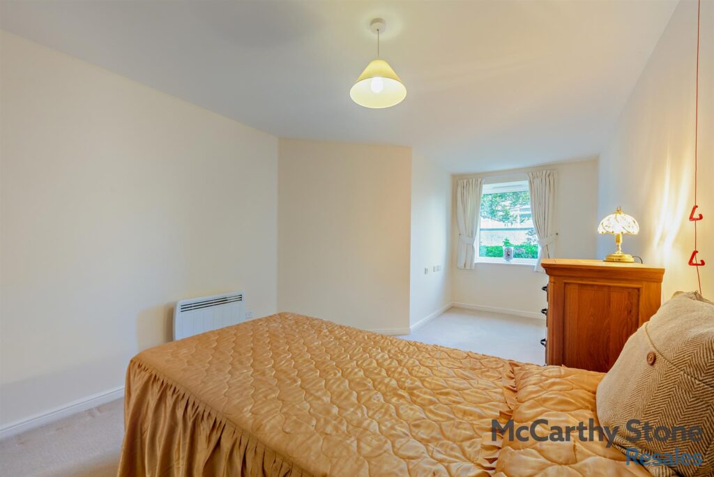 Amelia Court, Union Place, Worthing, BN11 1AH