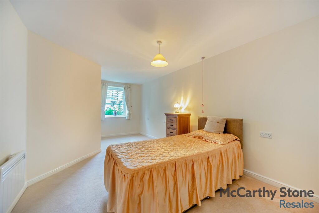 Amelia Court, Union Place, Worthing, BN11 1AH