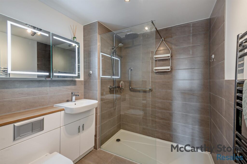Oak Tree Court, Smallhythe Road, Tenterden