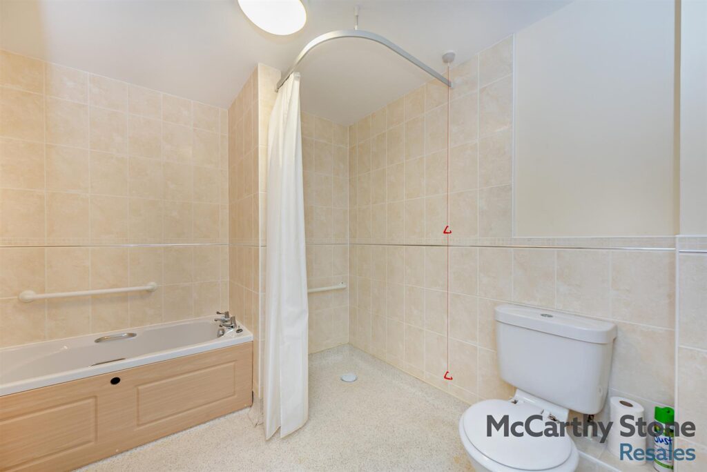 Amelia Court, Union Place, Worthing, BN11 1AH
