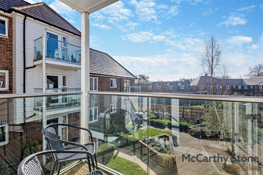 Oak Tree Court, Smallhythe Road, Tenterden