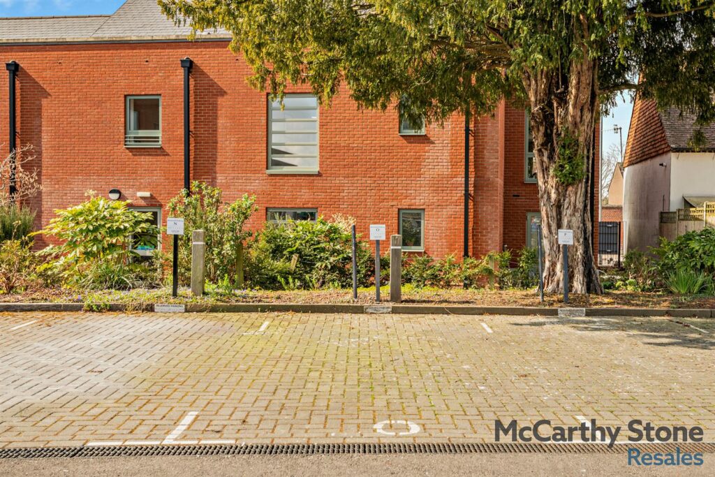 Monument Place, Endless Street, Salisbury, SP1 3GE