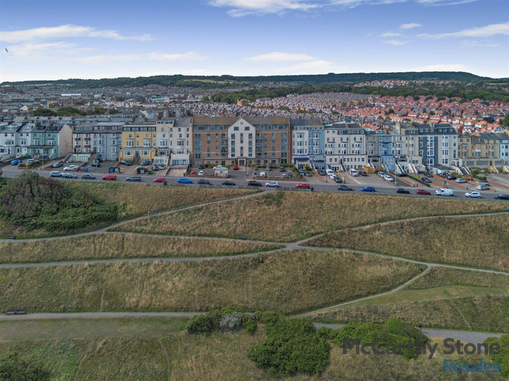 119 North Marine Road, Scarborough