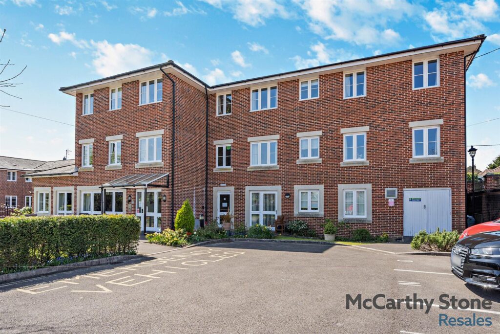 Imber Court, George Street, Warminster, BA12 8FY