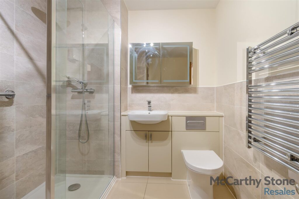 Stapleton Court, Waller Grove, Swanland, HU14 3RW