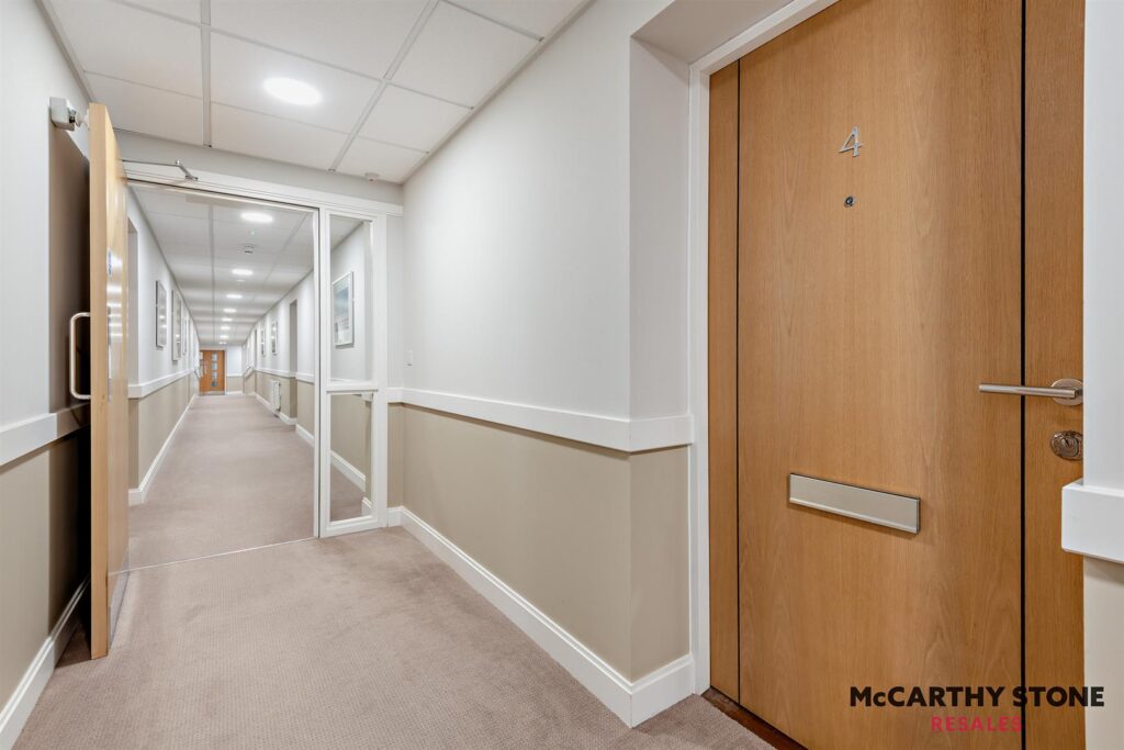 Macaulay Road, Broadstone, Dorset, BH18 8AR
