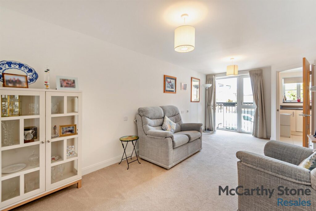 Churchfield Road, Walton-On-Thames, KT12 2FR