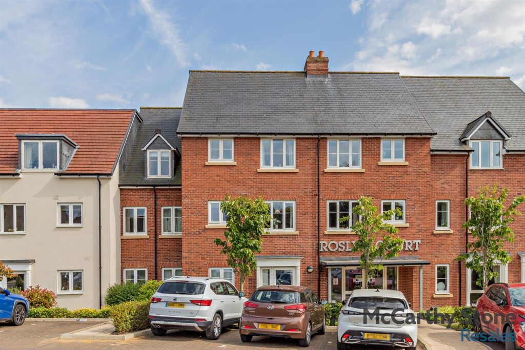Roslyn Court, Lisle Lane, Ely, Cambridgeshire, CB7 4FA