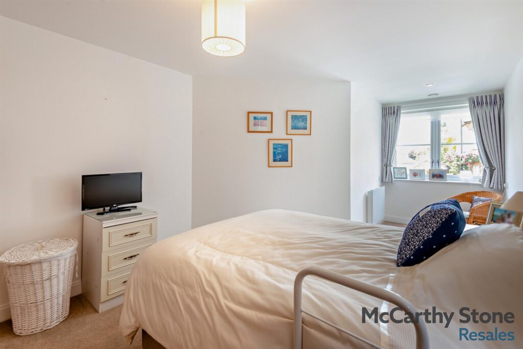 Churchfield Road, Walton-On-Thames, KT12 2FR